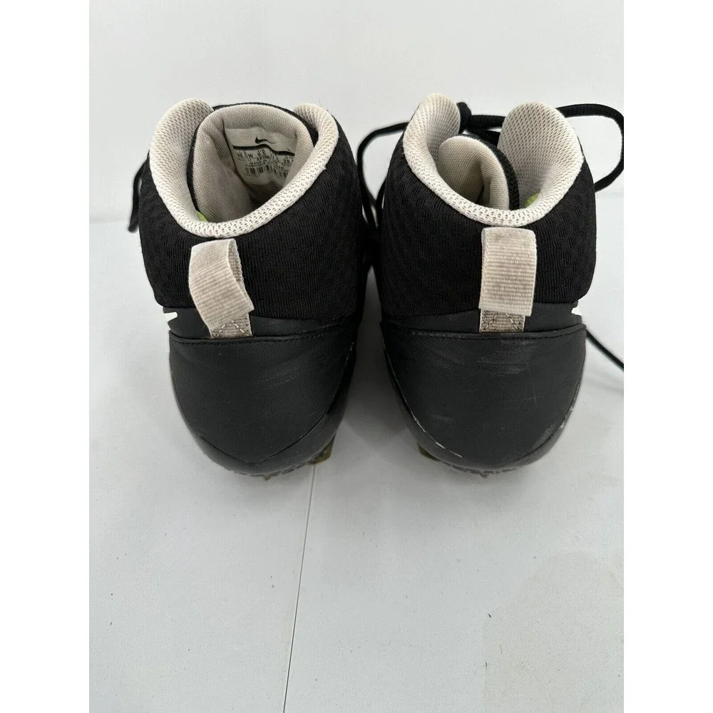 NIKE FORCE‎ SAVAGE PRO Mid Football Cleats Men's Size 10.5 Black And White